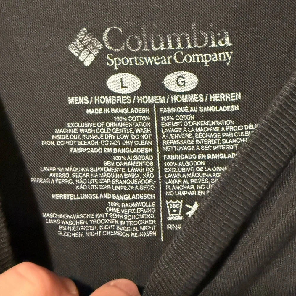 Columbia Graphic Long Sleeve Shirt Mens L black pink Find Your Path Logo Sleeve
